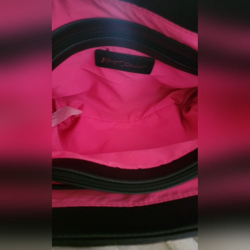 Betsey Johnson Locket to Me Shoulder Bag - Picture 3 of 8